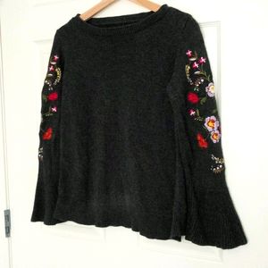 Loft long bell sleeve embroided size M Petite